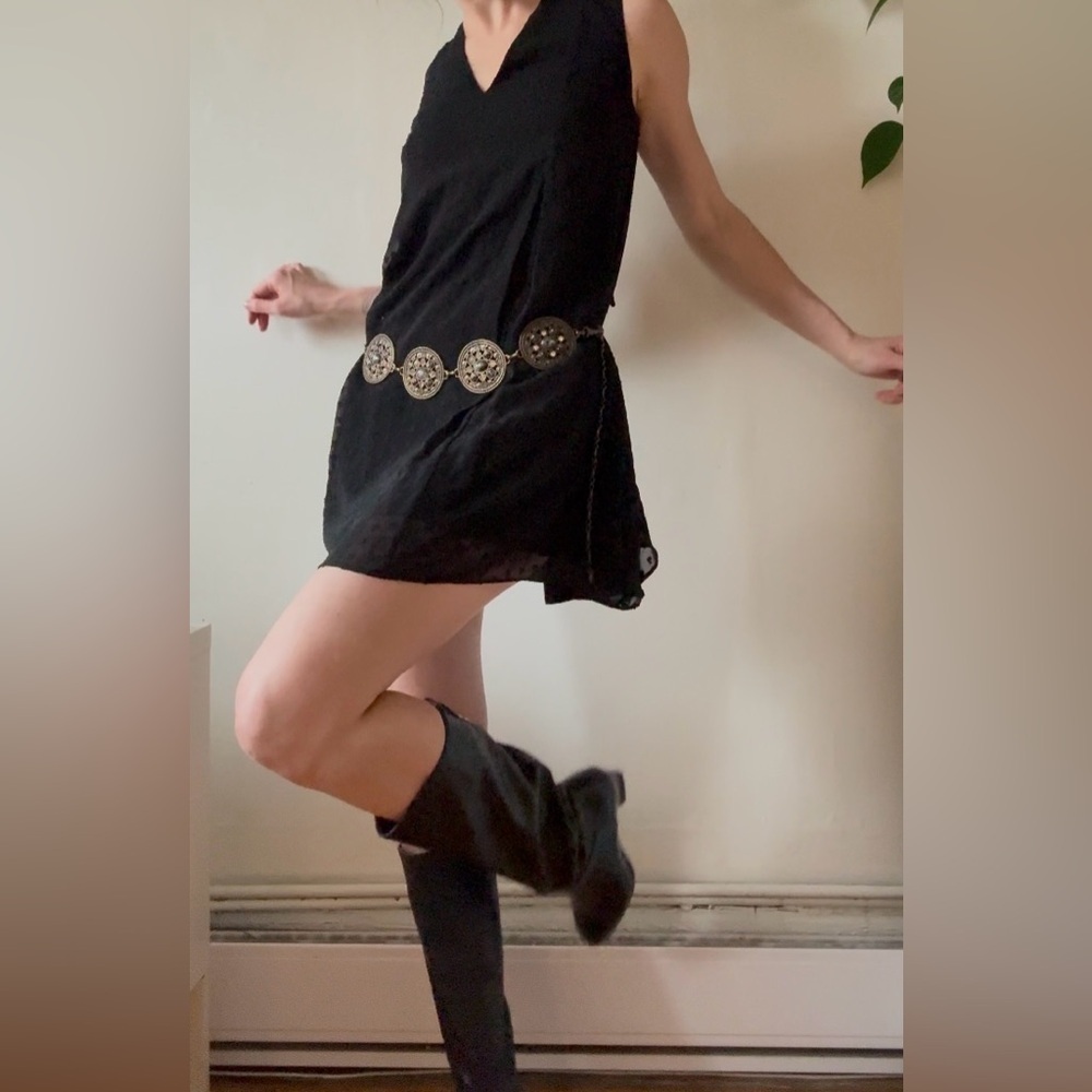 Little Black Dress – Sleeveless Textured Mini (S)